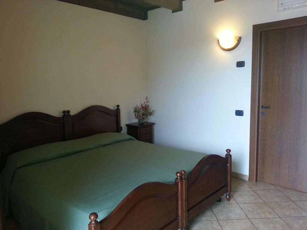 Agriturismo Cascina Del Peso Leinì Zimmer foto